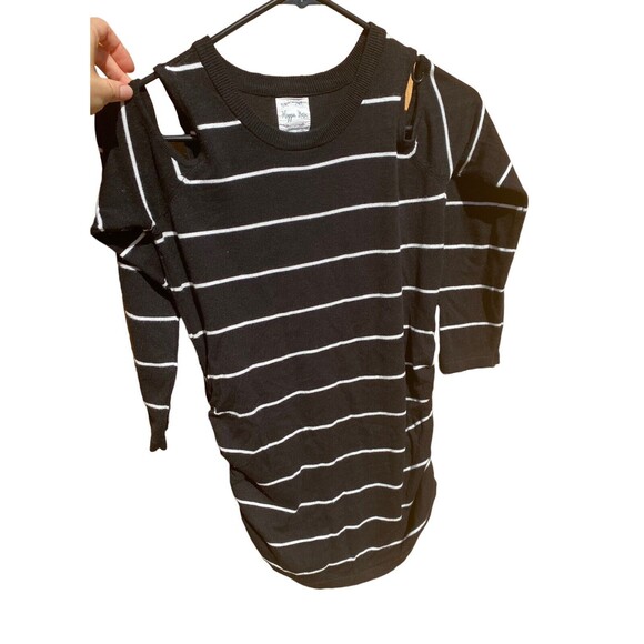 Hippie Rose Junior Size Med Black While Strip Ruched Cold Shoulder Sweater - Picture 1 of 9